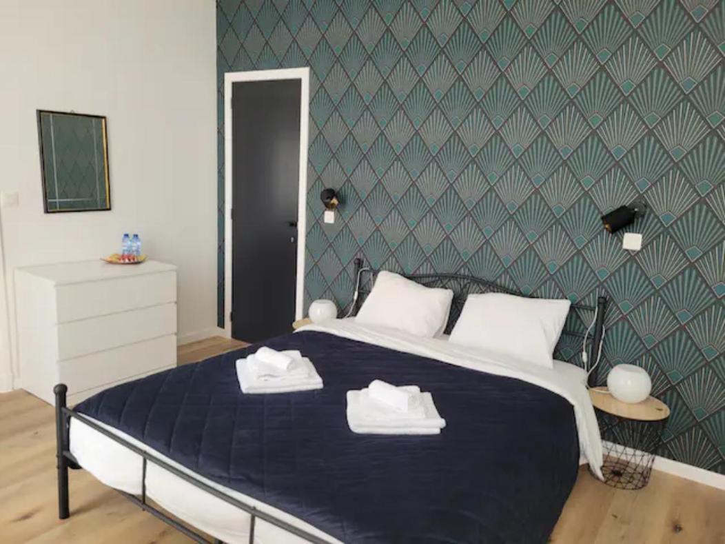 Brand New Iris Room With Private Bathroom And Balcony Brussel Bagian luar foto