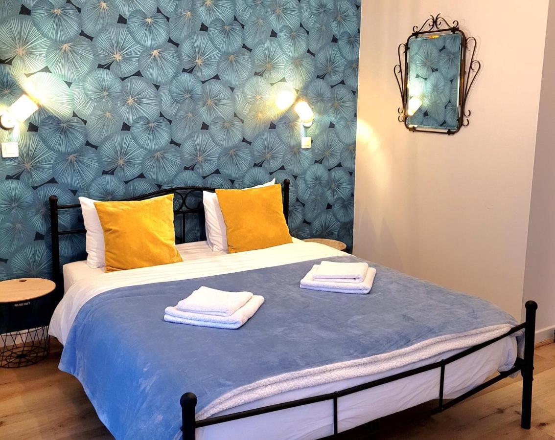 Brand New Iris Room With Private Bathroom And Balcony Brussel Bagian luar foto